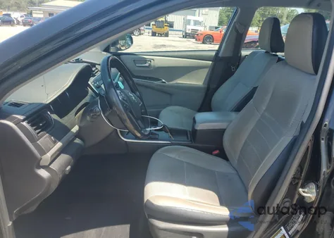 2017 Toyota Camry Le z USA, uszkodzony, nr VIN 4T1BF1FKXHU683458